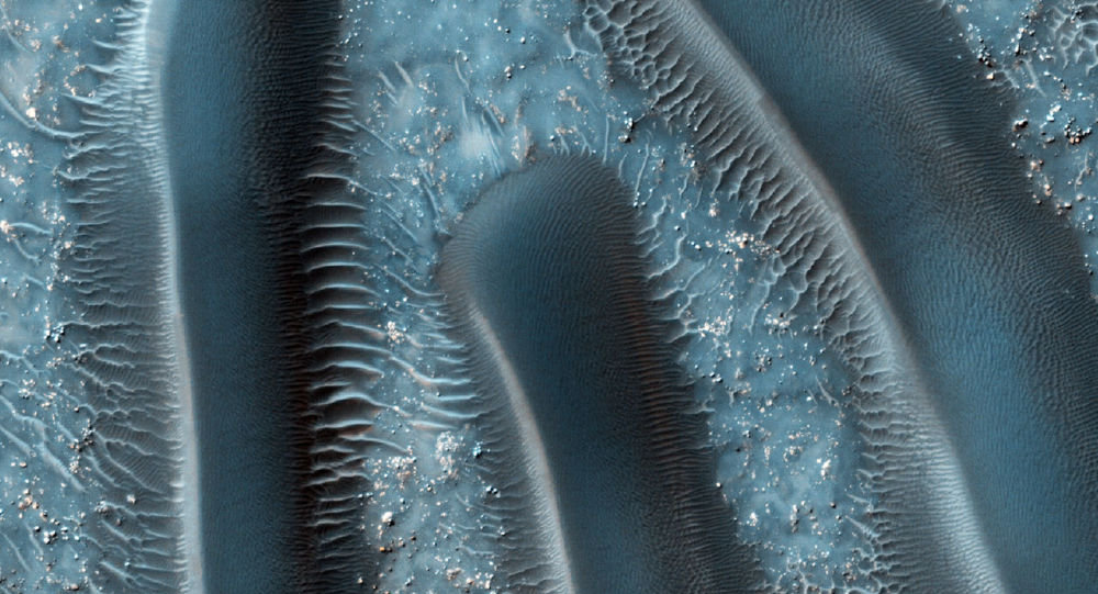 Mars’taki ‘buz gölü’ görüntülendi